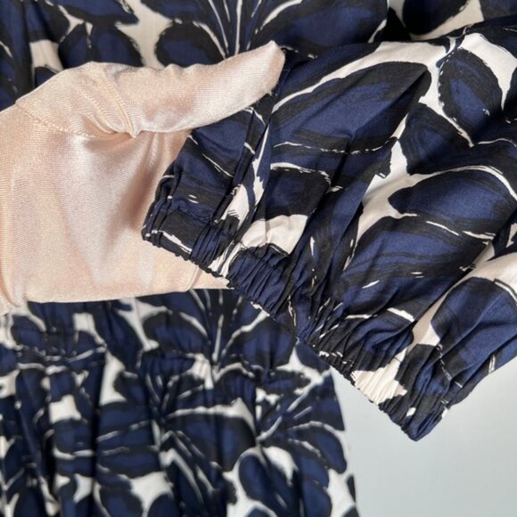 NWT DONNA KARAN SEASIDE Floral Print V neck Peplum Hem Elastic Cuffs Blouse Sz M - Picture 14 of 16